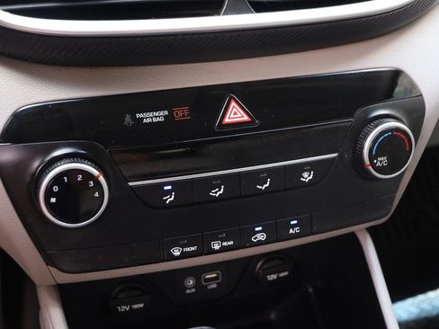 Used 2020 Hyundai Tucson SE FWD image 16