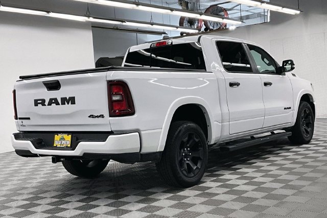 Used 2025 RAM 1500 Big Horn AWD/4WD image 14