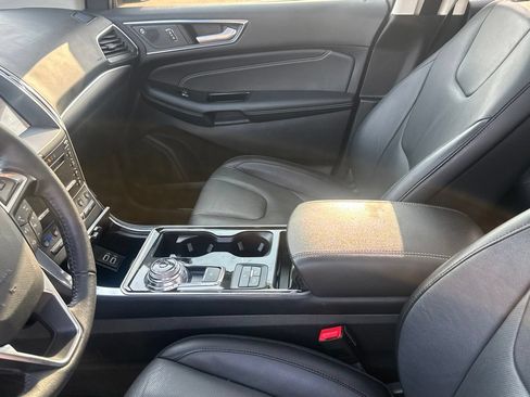 Used 2019 Ford Edge Titanium w/ Equipment Group 301A FWD image 43