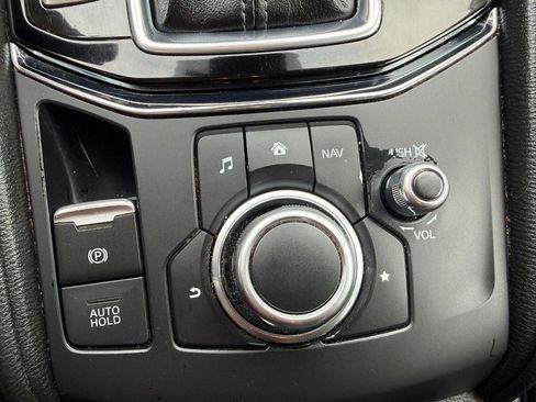 Used 2018 MAZDA CX-5 Touring image 28