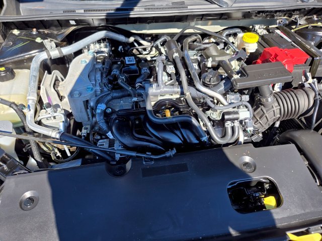 Used 2025 Nissan Sentra SR w/ SR Premium Package FWD image 22