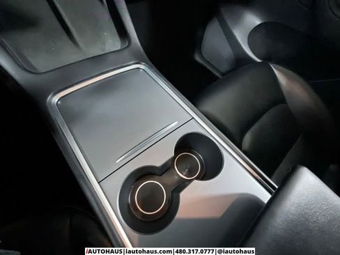 Used 2025 Tesla Model Y Long Range image 28