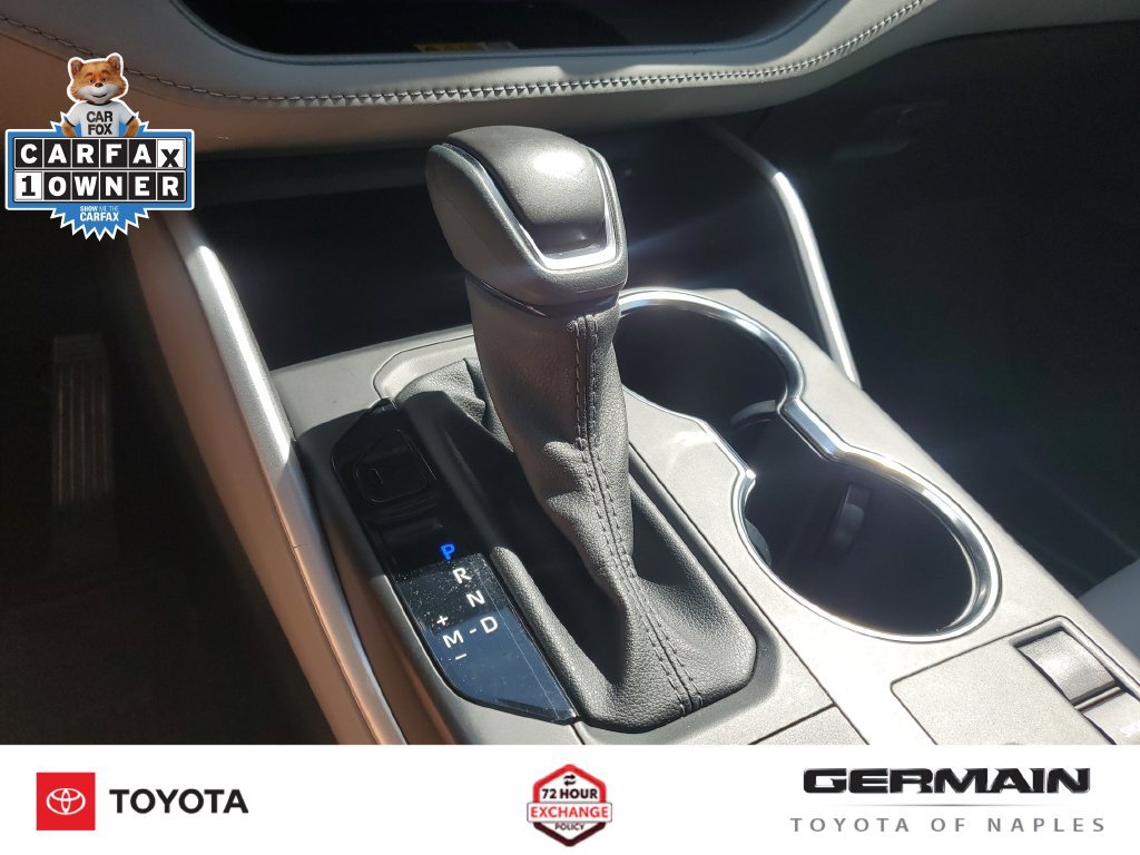 Used 2023 Toyota Highlander XLE FWD image 28