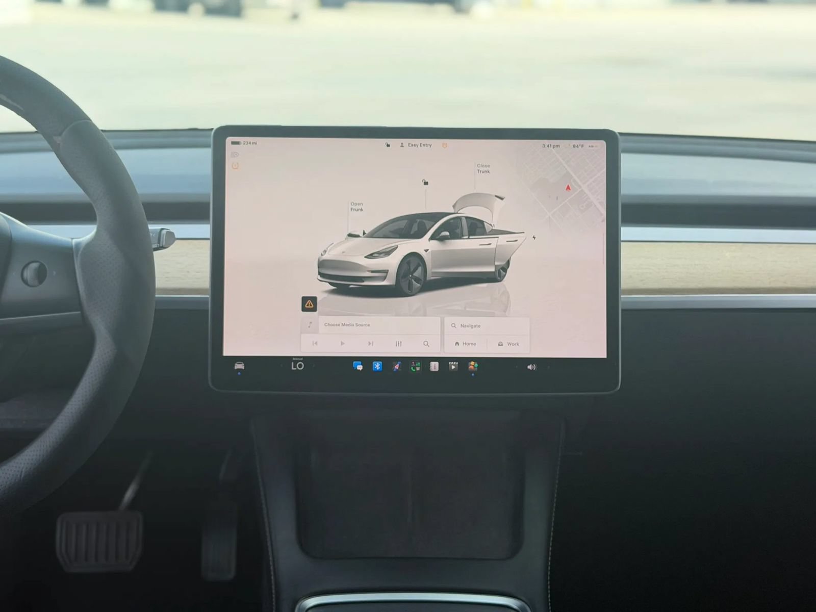 Used 2023 Tesla Model 3 Standard Range RWD image 27
