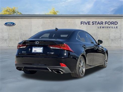 Used 2017 Lexus IS 200t image 5
