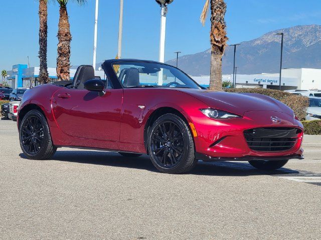 New 2026 MAZDA MX-5 Miata Club w/ Interior Package RWD image 34
