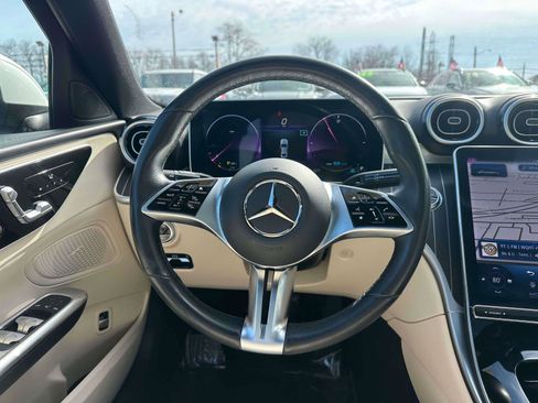 Used 2022 Mercedes-Benz C 300 4MATIC Sedan image 13