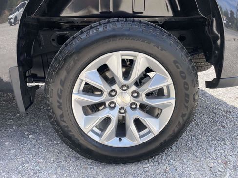Used 2022 Chevrolet Silverado 1500 Custom RWD image 27
