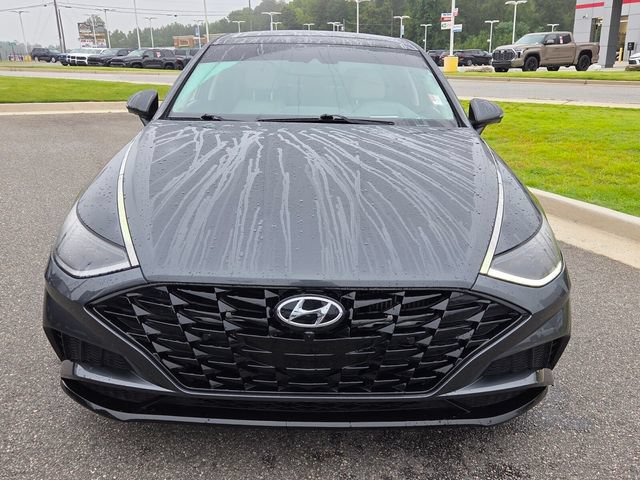 Used 2022 Hyundai Sonata Limited FWD image 2