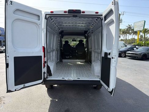 Used 2023 RAM ProMaster 3500 FWD image 5