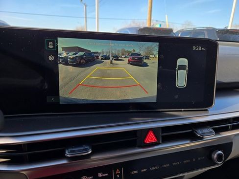 New 2025 Kia Sorento S w/ Panoramic Sunroof Package image 12
