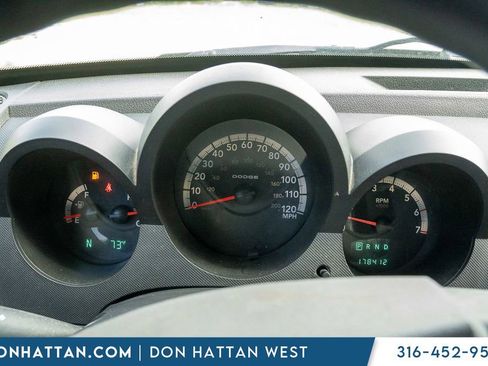 Used 2007 Dodge Nitro SXT RWD image 6