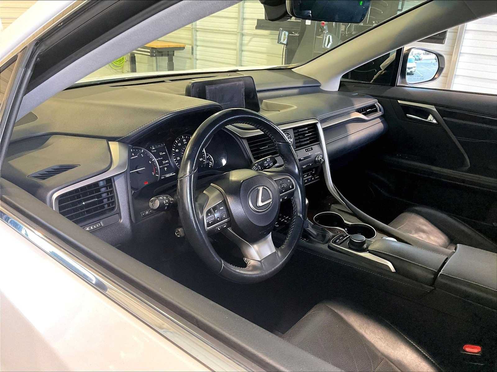 Used 2017 Lexus RX 350 FWD w/ Premium Package image 17