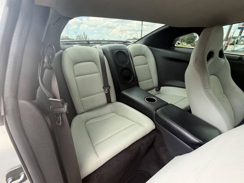 Used 2009 Nissan GT-R Premium AWD/4WD image 8