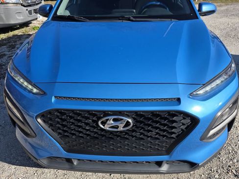 Used 2019 Hyundai Kona SE image 2