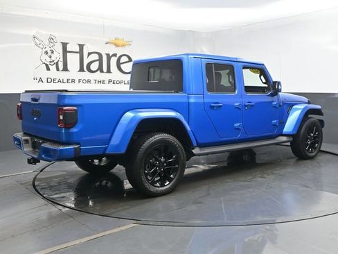 Used 2022 Jeep Gladiator Overland AWD/4WD image 49