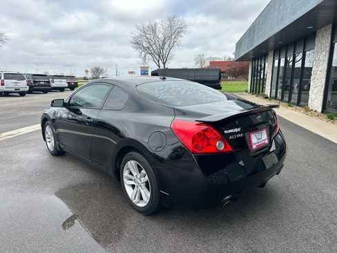 Used 2011 Nissan Altima 2.5 S w/ 2.5S Premium Pkg image 5