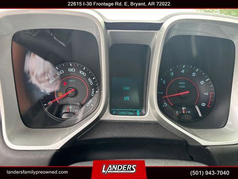 Used 2015 Chevrolet Camaro LT RWD image 16