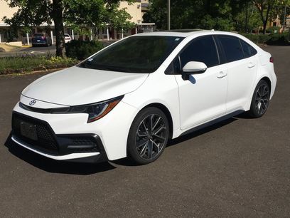 Used 2020 Toyota Corolla SE w/ SE Premium Package