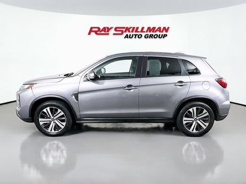 Used 2021 Mitsubishi Outlander Sport SE FWD image 4