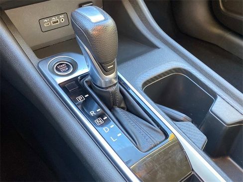 Used 2021 Nissan Sentra SV image 25