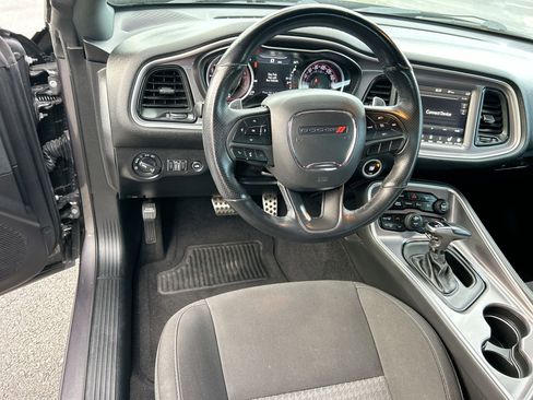 Used 2019 Dodge Challenger R/T Scat Pack image 17