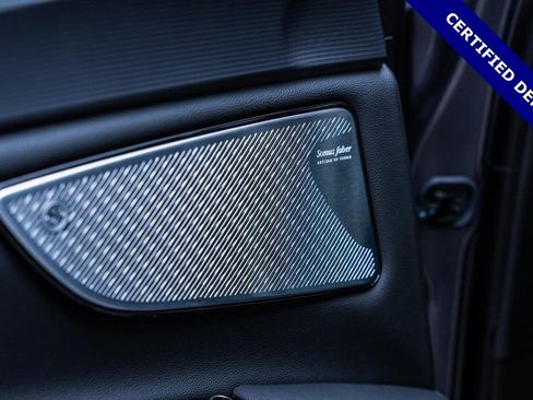 Certified 2024 Maserati Grecale GT AWD/4WD image 31