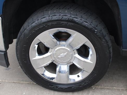 Used 2017 Chevrolet Silverado 1500 LTZ w/ Sport Package image 12