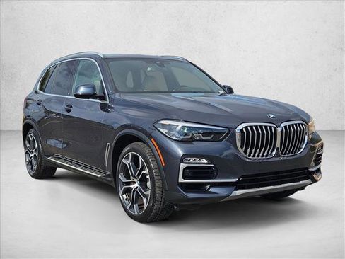 Used 2021 BMW X5 xDrive40i w/ Convenience Package image 3