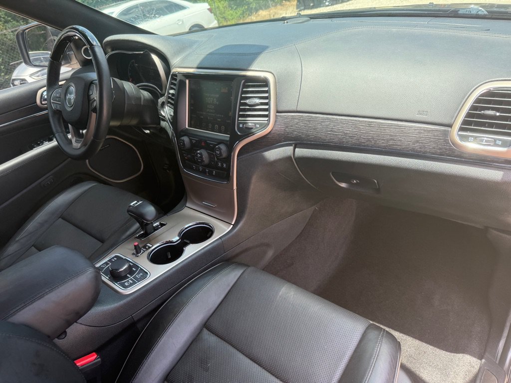 Used 2015 Jeep Grand Cherokee Summit w/ Platinum Series Group AWD/4WD image 33