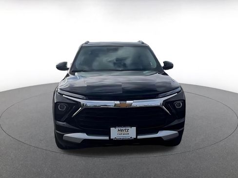 Used 2025 Chevrolet TrailBlazer LT image 4