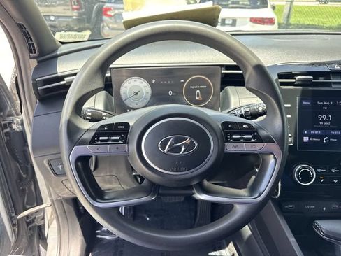 Used 2022 Hyundai Santa Cruz SEL w/ Activity Package FWD image 14