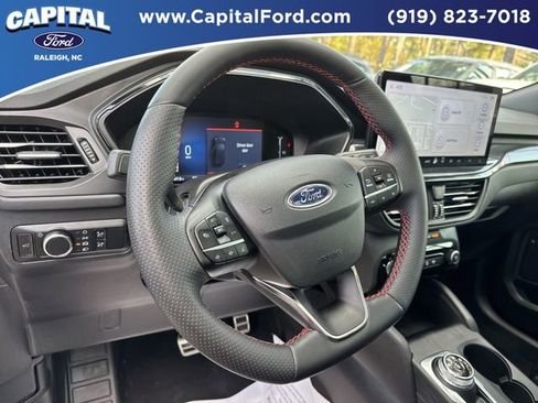 Certified 2024 Ford Escape ST-Line w/ Tech Pack #1 image 24