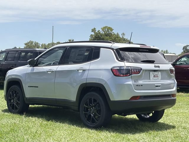 New 2026 Jeep Compass Latitude AWD/4WD image 13