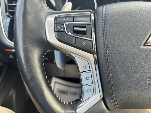 Used 2020 Mitsubishi Outlander GT image 17