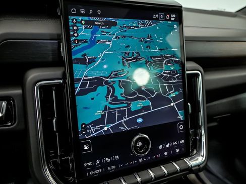 New 2026 GMC Yukon XL Denali w/ Sun & Power Step Package AWD/4WD image 16