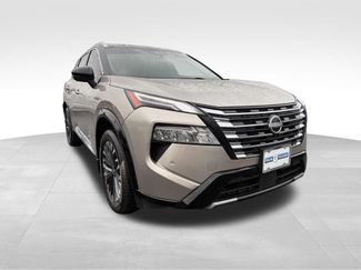 Used 2024 Nissan Rogue Platinum FWD 360° Tour