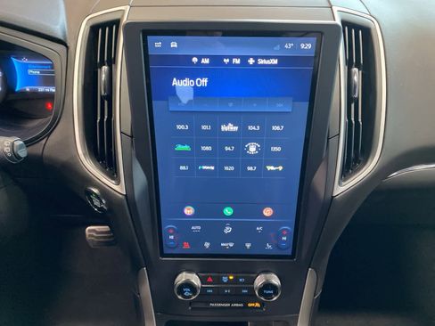 Used 2023 Ford Edge ST-Line image 12