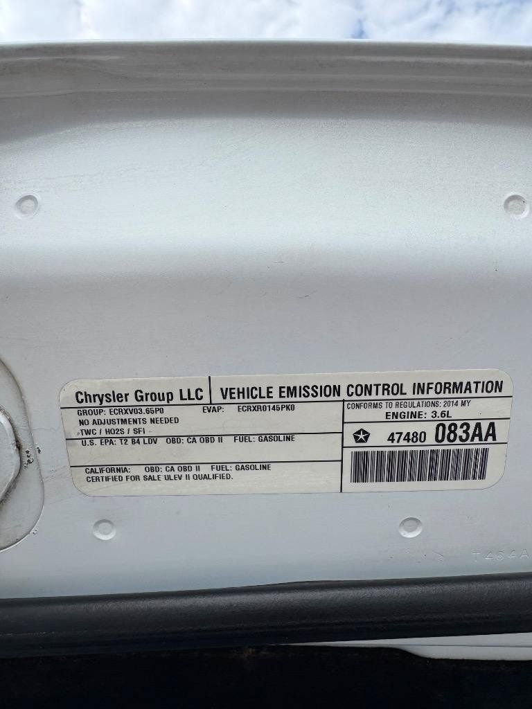 Used 2014 Chrysler 300 C AWD/4WD image 34