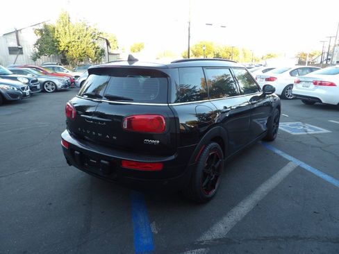 Used 2017 MINI Cooper Clubman ALL4 AWD/4WD image 3