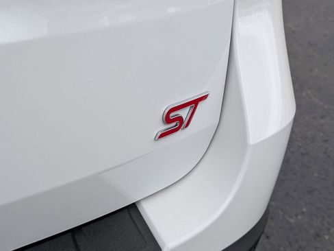 New 2026 Ford Explorer ST AWD/4WD image 18