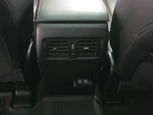 Used 2022 Toyota 4Runner TRD Off-Road Premium w/ Moonroof Package AWD/4WD image 10