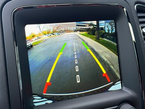 Used 2018 Dodge Durango SRT w/ SRT Interior Appearance Group image 27