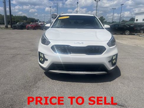 Used 2022 Kia Niro LX image 2
