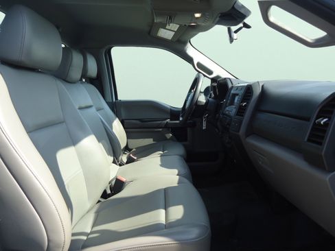 Used 2020 Ford F250 XL w/ Power Equipment Group AWD/4WD image 15