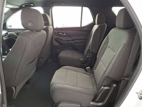 Used 2023 Chevrolet Traverse LT AWD/4WD image 10