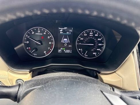 Used 2021 Subaru Outback Limited AWD/4WD image 9