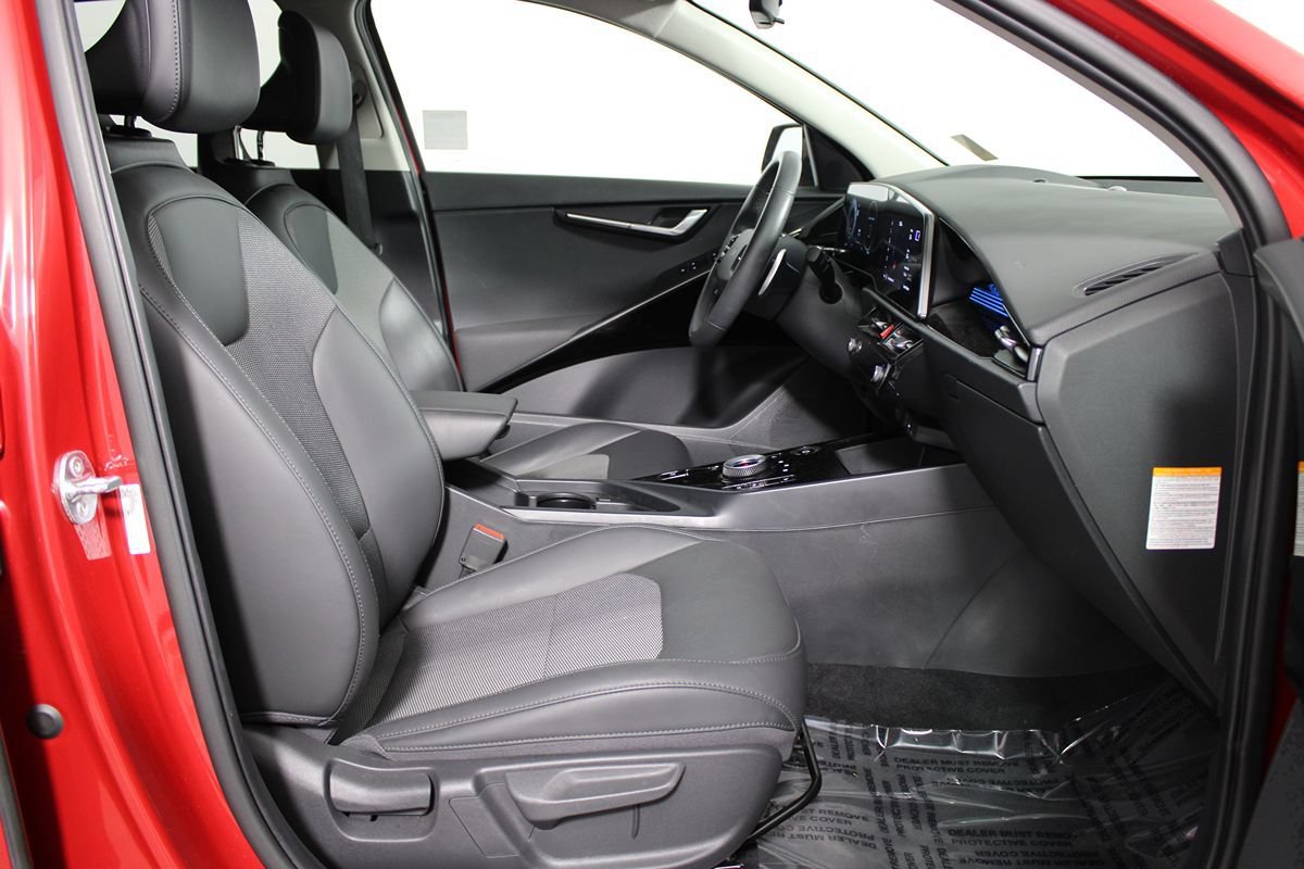 Used 2024 Kia Niro Wind FWD image 8