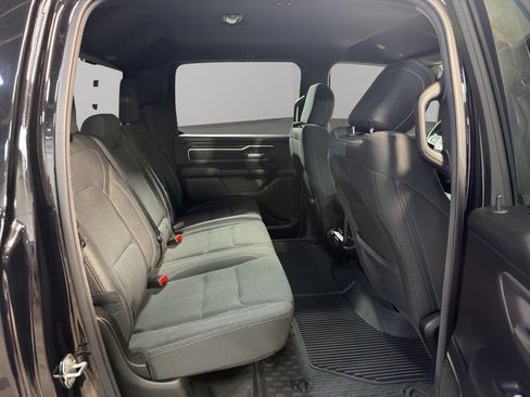 Used 2020 RAM 1500 Big Horn AWD/4WD image 19