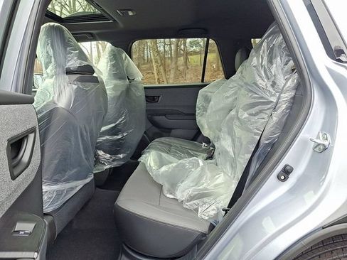 New 2026 Subaru Outback Limited AWD/4WD image 9